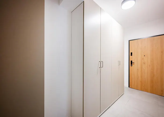 Legnicka 65 * 브로츠와프